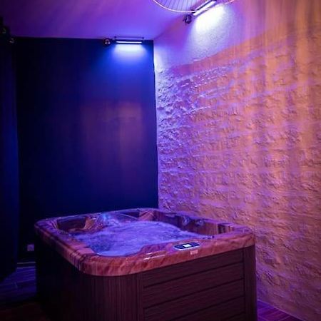 Love Room Spa Privatif Villefranche-sur-Saône Dış mekan fotoğraf